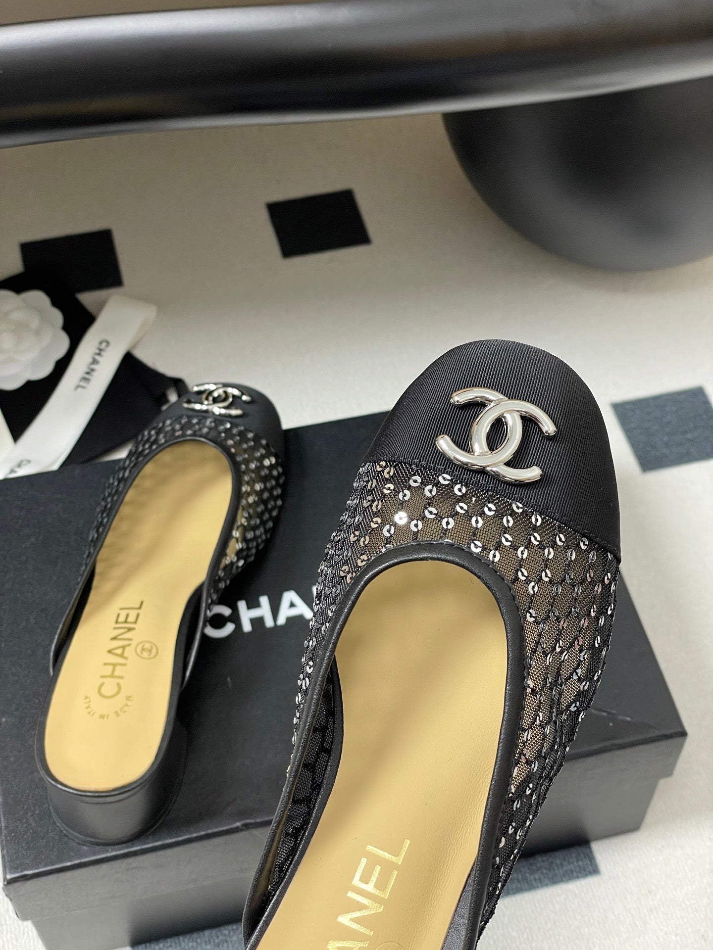 BUBBLE 30 MM IN BLACK FABRIC AND MESH - 35