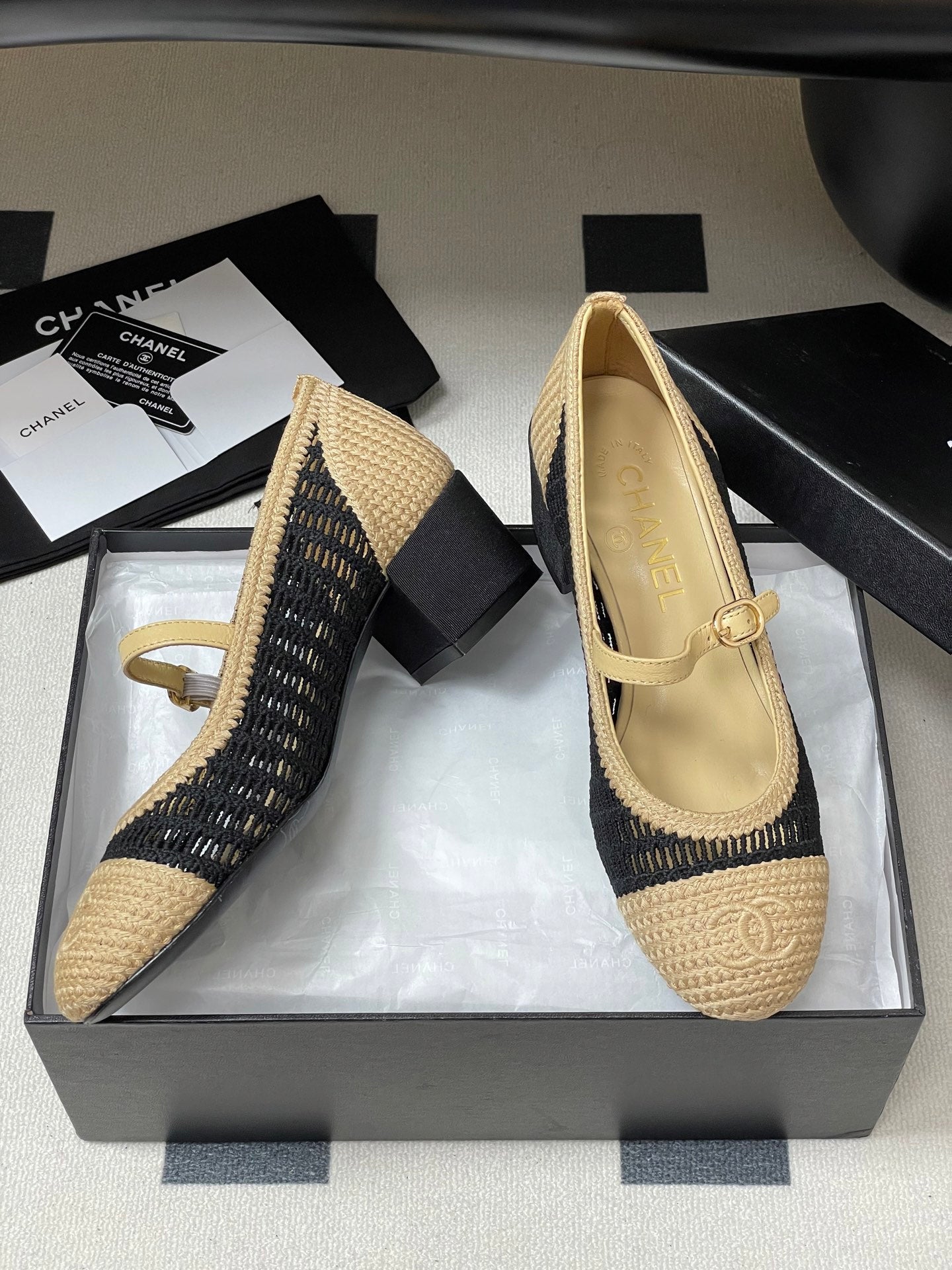 HIGH BALLET MARY JANE 50MM IN NATURAL BEIGE AND BLACK RAFFIA - 34