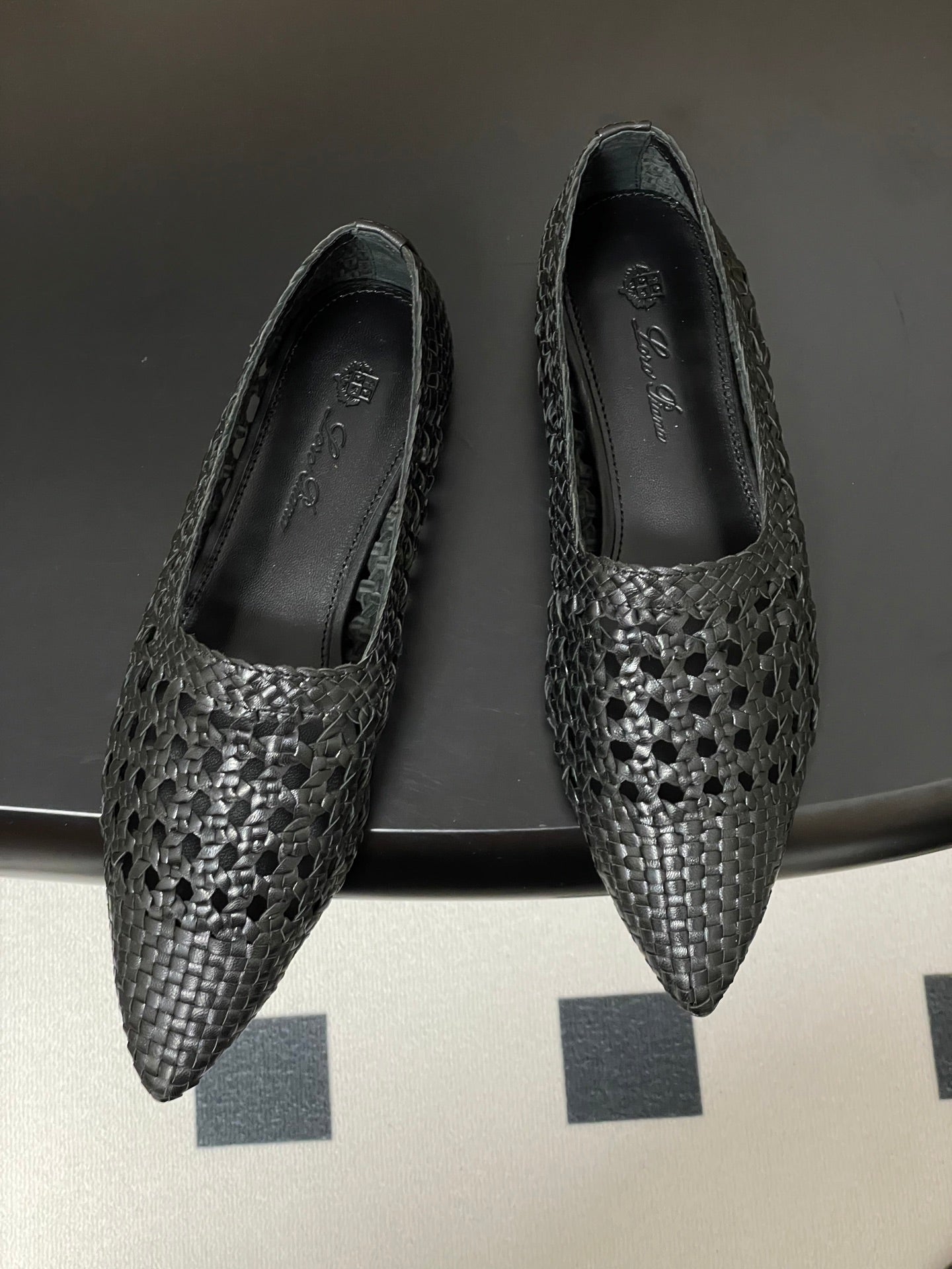 LP POINTED-TOE BALLET FLATS 25S IN BLACK LAMBSKIN - 35