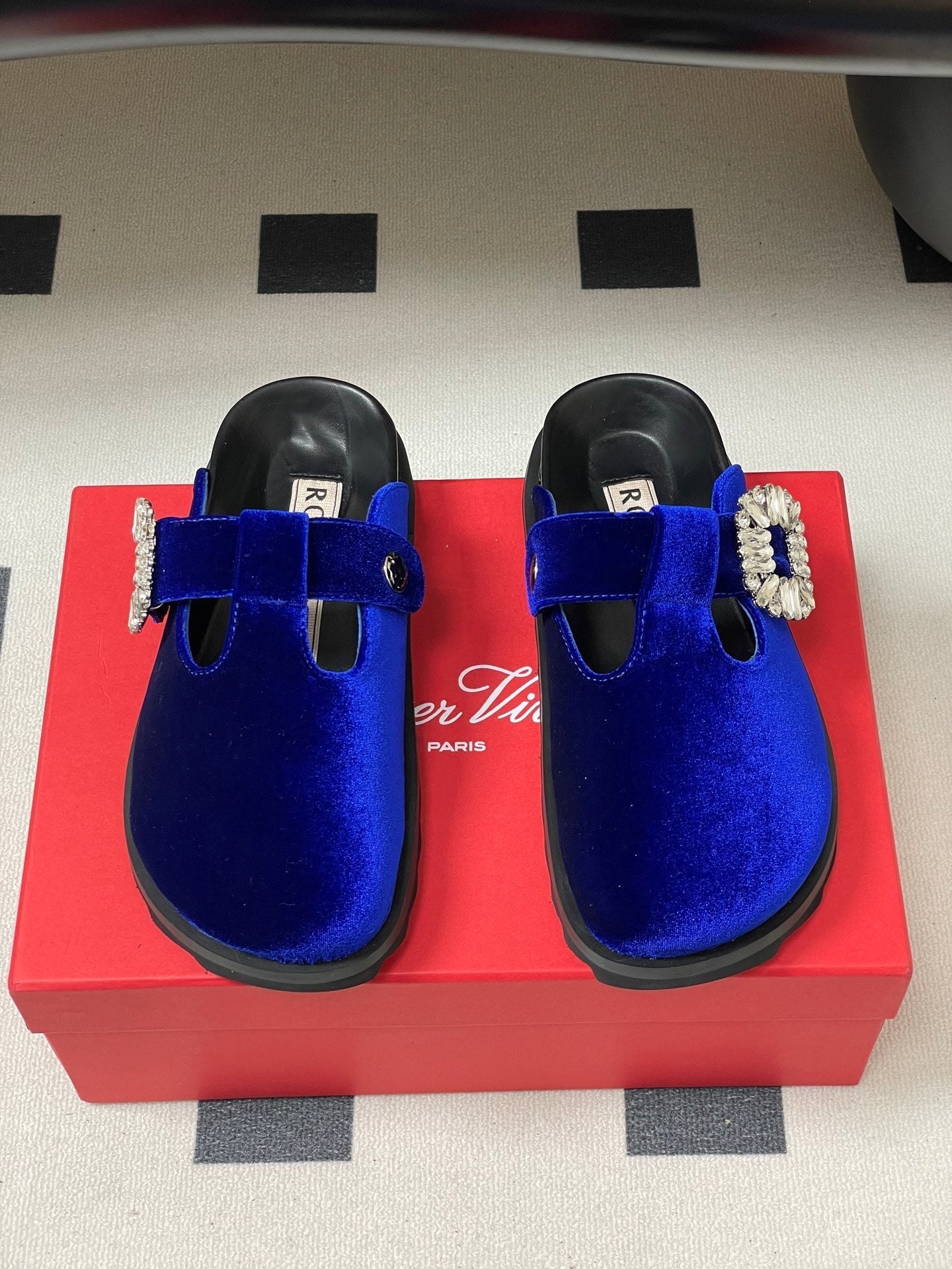 ROGER VIVIER 25S VIV' RANGERS MULES IN DARK BLUE VELVET EMBELLISHED CRYSTALS - 35