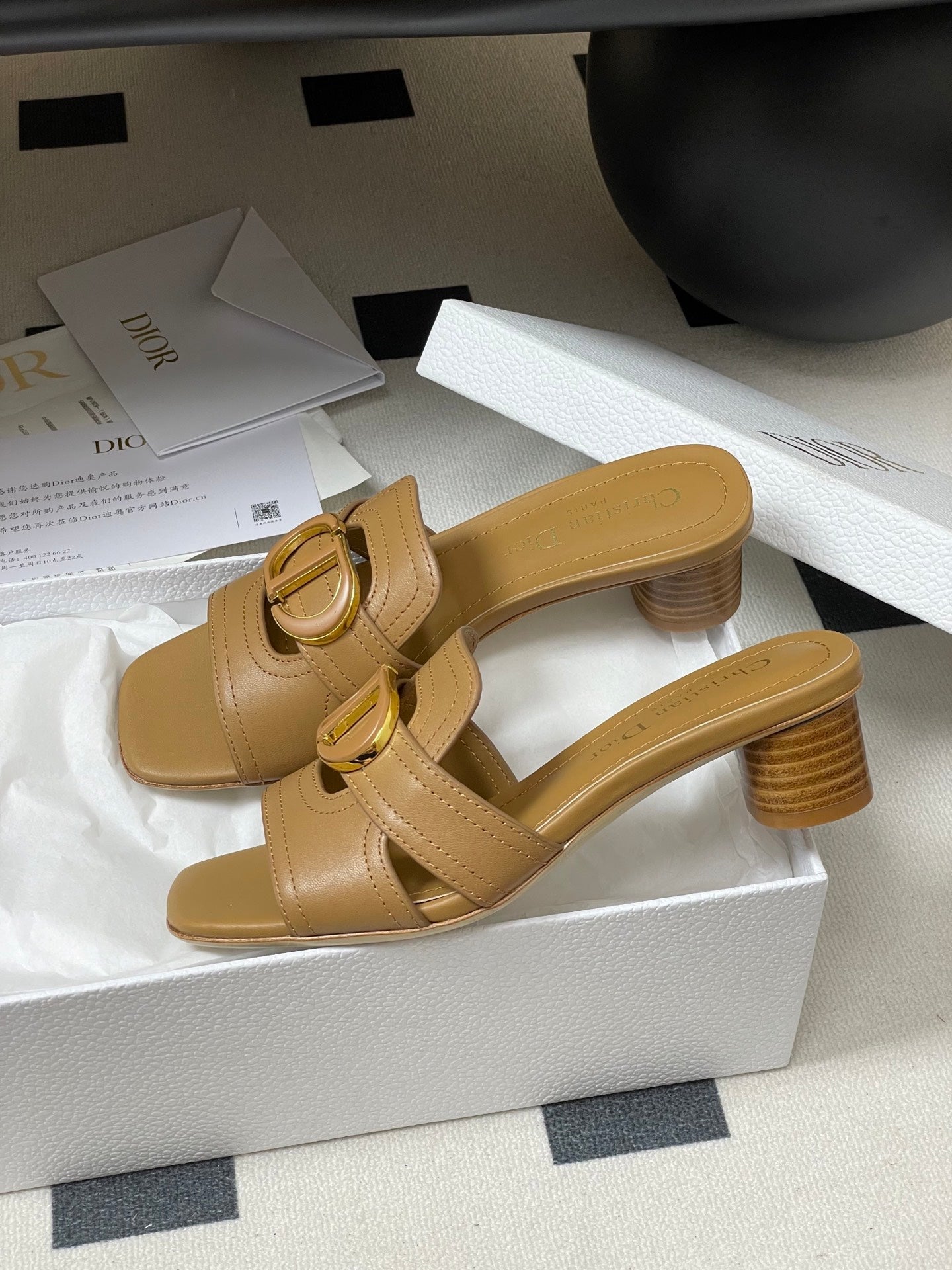 DIOR HIGH HEEL CLASSIC MONTAIGNE 40 MM 25S IN LIGHT BROWN LAMBSKIN WITH CD LOGO - 34