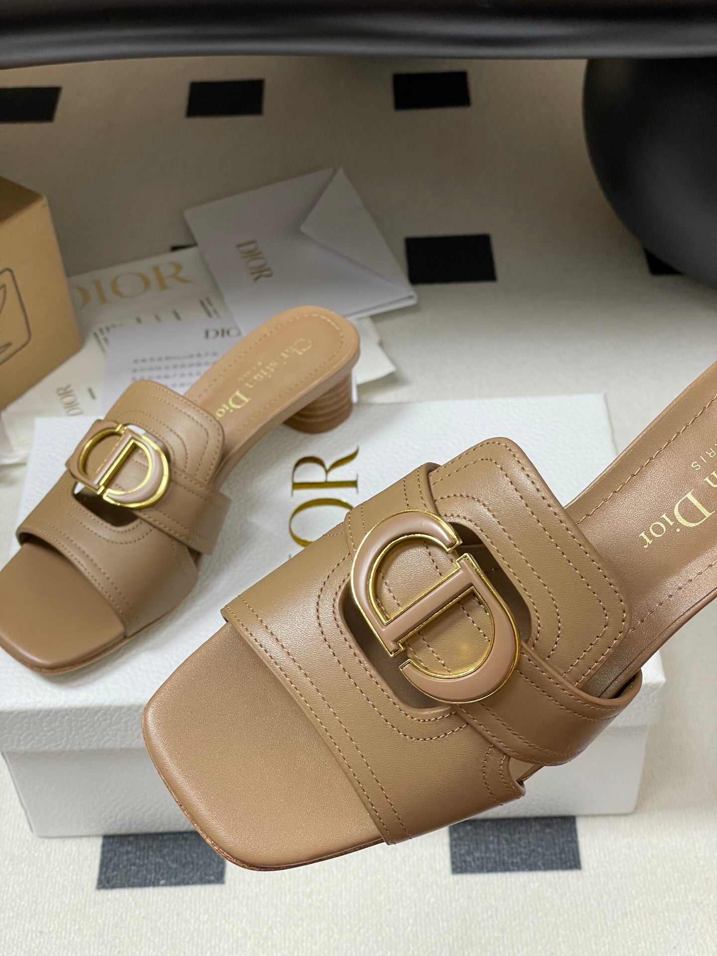 DIOR HIGH HEEL CLASSIC MONTAIGNE 40 MM 25S IN BROWN LAMBSKIN WITH CD LOGO - 34