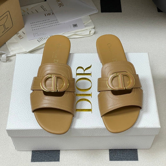 DIOR CLASSIC MONTAIGNE SANDALS 25S IN LIGHT BROWN LAMBSKIN WITH CD LOGO - 34