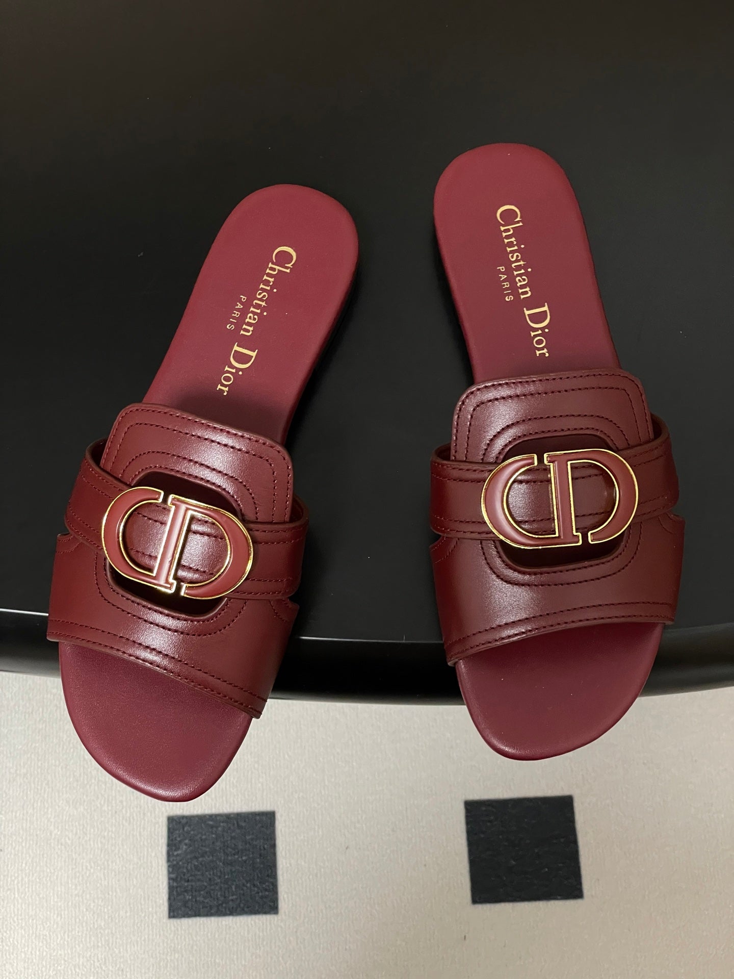 DIOR CLASSIC MONTAIGNE SANDALS 25S IN DARK RED LAMBSKIN WITH CD LOGO - 34