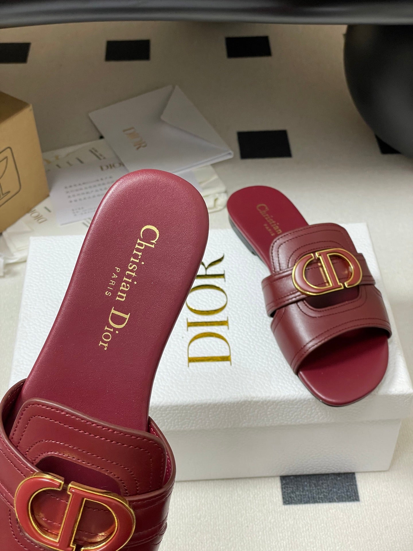 DIOR CLASSIC MONTAIGNE SANDALS 25S IN DARK RED LAMBSKIN WITH CD LOGO - 34