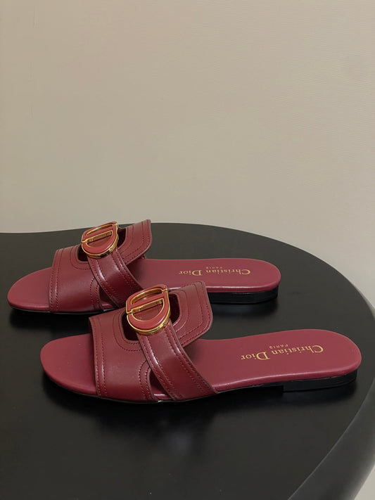DIOR CLASSIC MONTAIGNE SANDALS 25S IN DARK RED LAMBSKIN WITH CD LOGO - 34