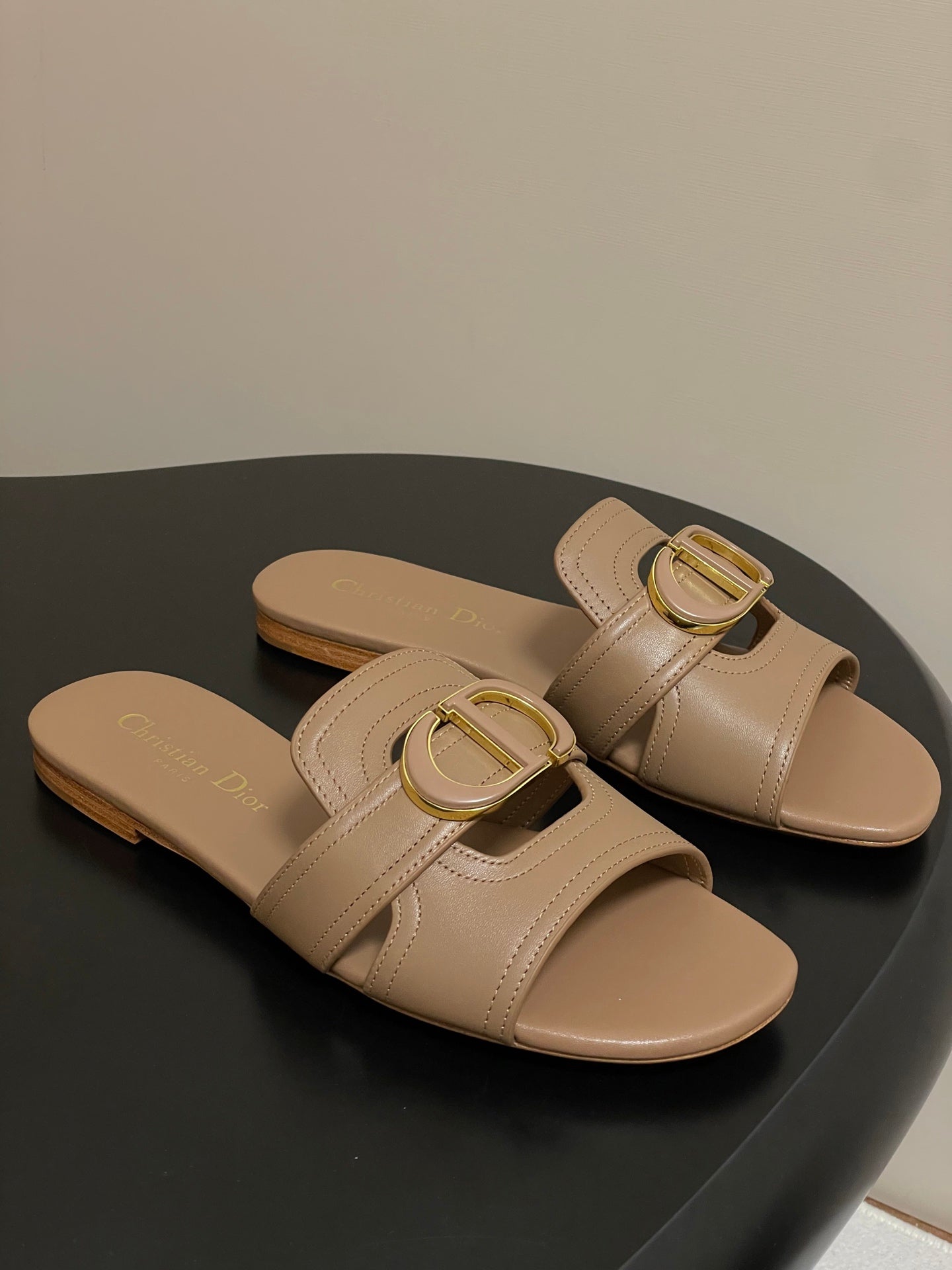 DIOR CLASSIC MONTAIGNE SANDALS 25S IN BROWN LAMBSKIN WITH CD LOGO - 34