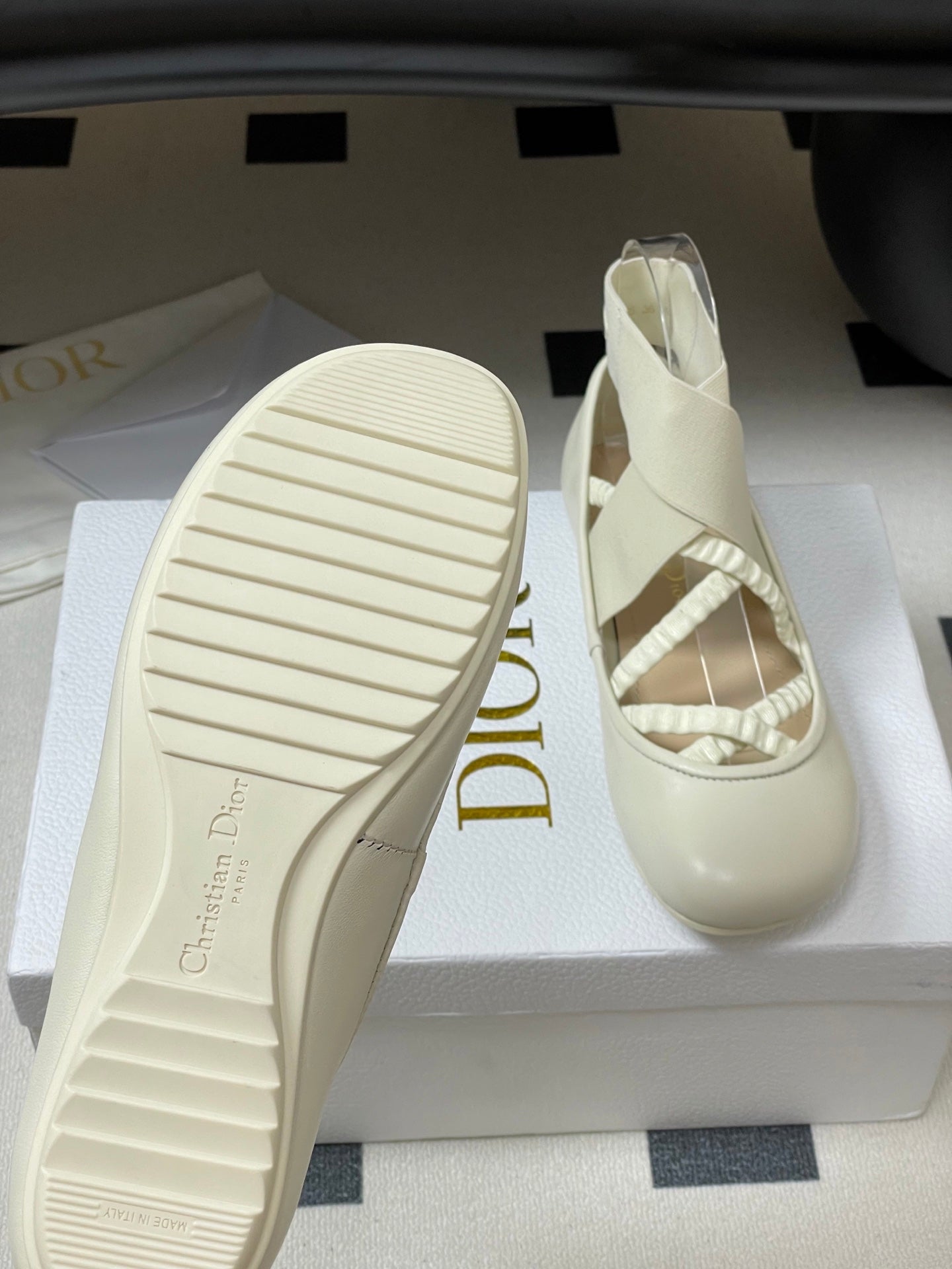 DIOR STRETCH BALLET FLATS 25S IN CREAM WHITE LAMBSKIN WITH CROSSED STRAPS - 35
