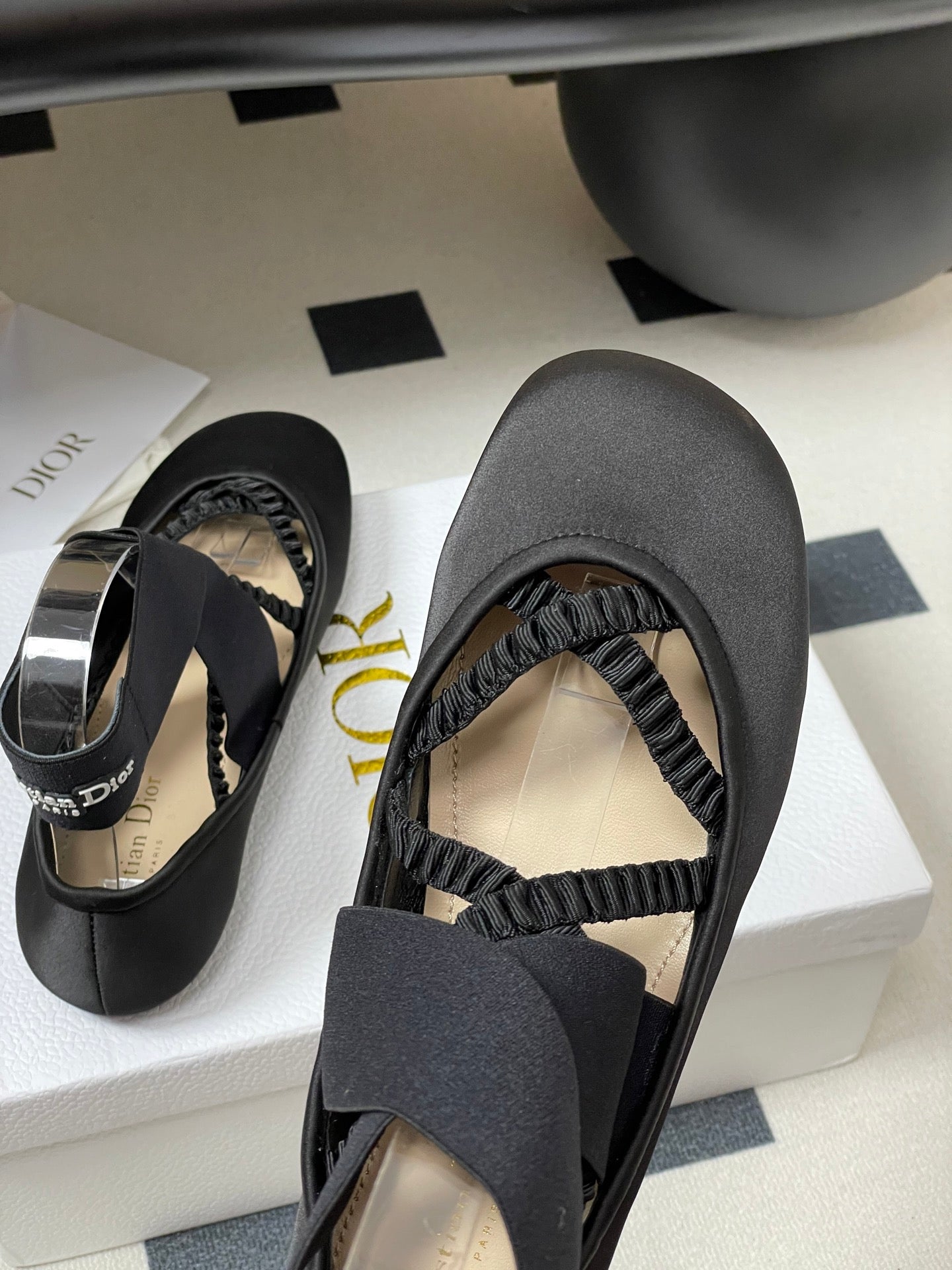 DIOR STRETCH BALLET FLATS 25S IN BLACK FABRIC WITH CROSSED STRAPS - 35