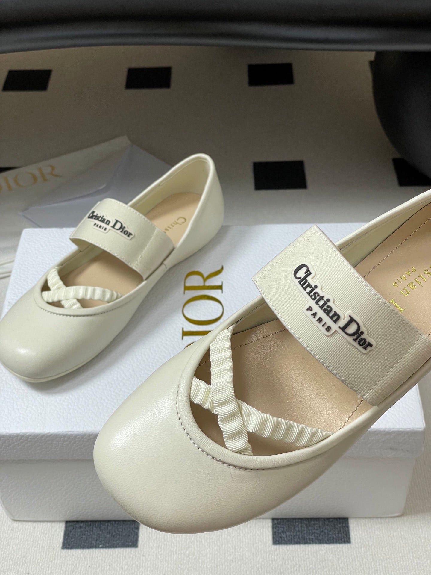 DIOR STRETCH BALLET FLATS 25S IN CREAM WHITE LAMBSKIN - 35