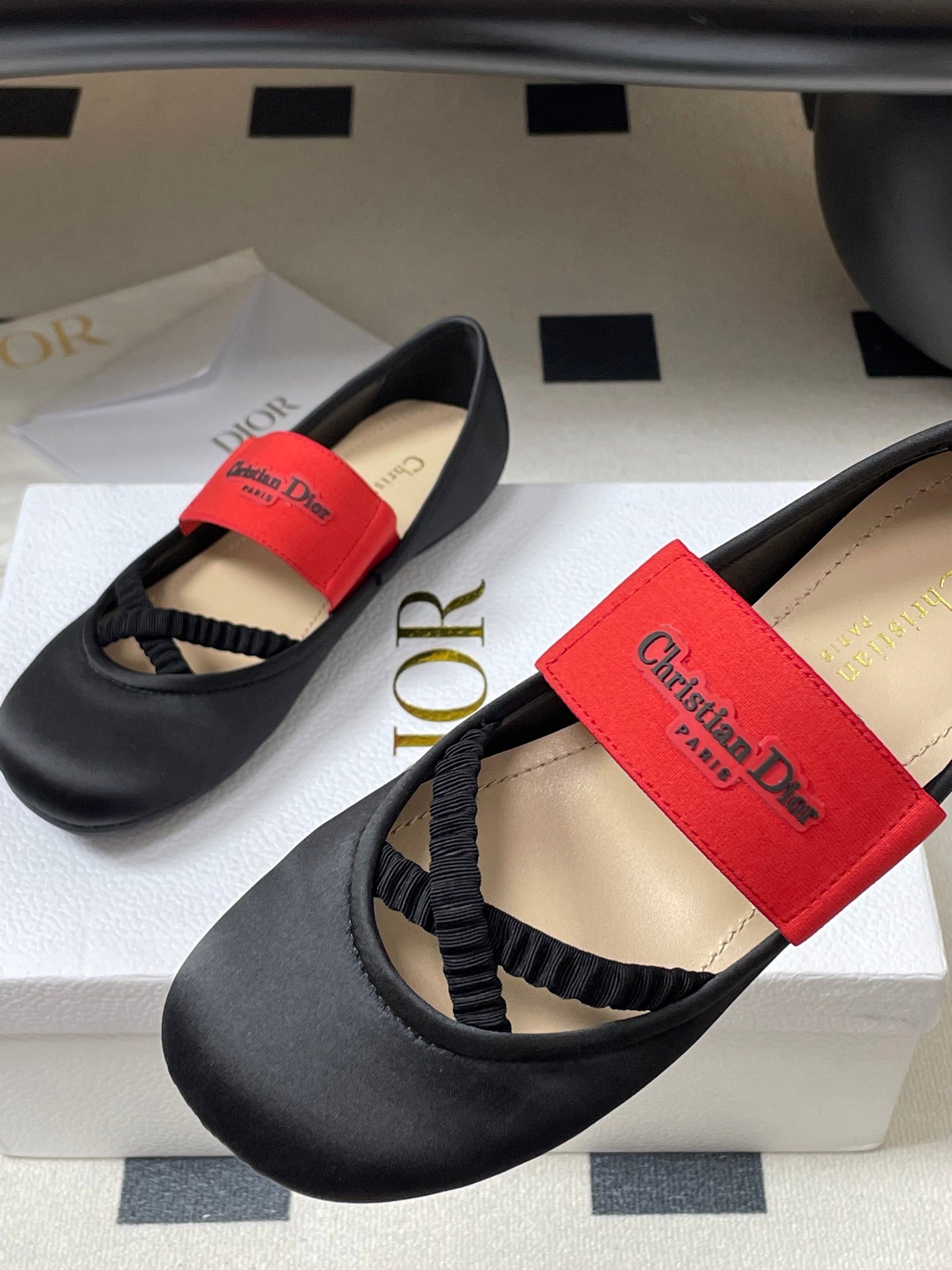 DIOR STRETCH BALLET FLATS 25S IN BLACK MIX RED FABRIC - 35