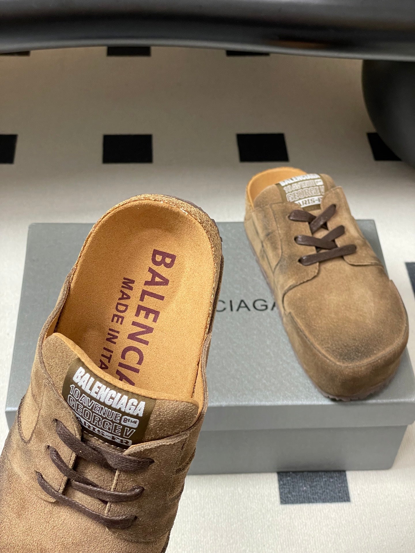BALENCIAGA 25S MULES BIRKENSTOCK IN CARAMEL BROWN SUEDE - 35