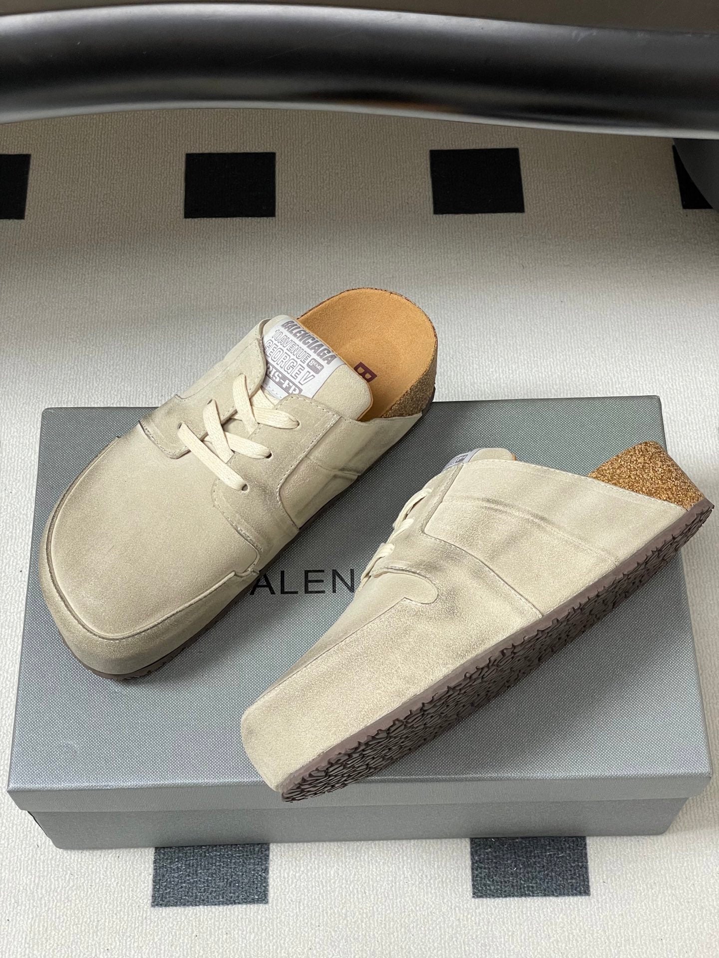 BALENCIAGA 25S MULES BIRKENSTOCK IN CREAM BEIGE SUEDE - 35