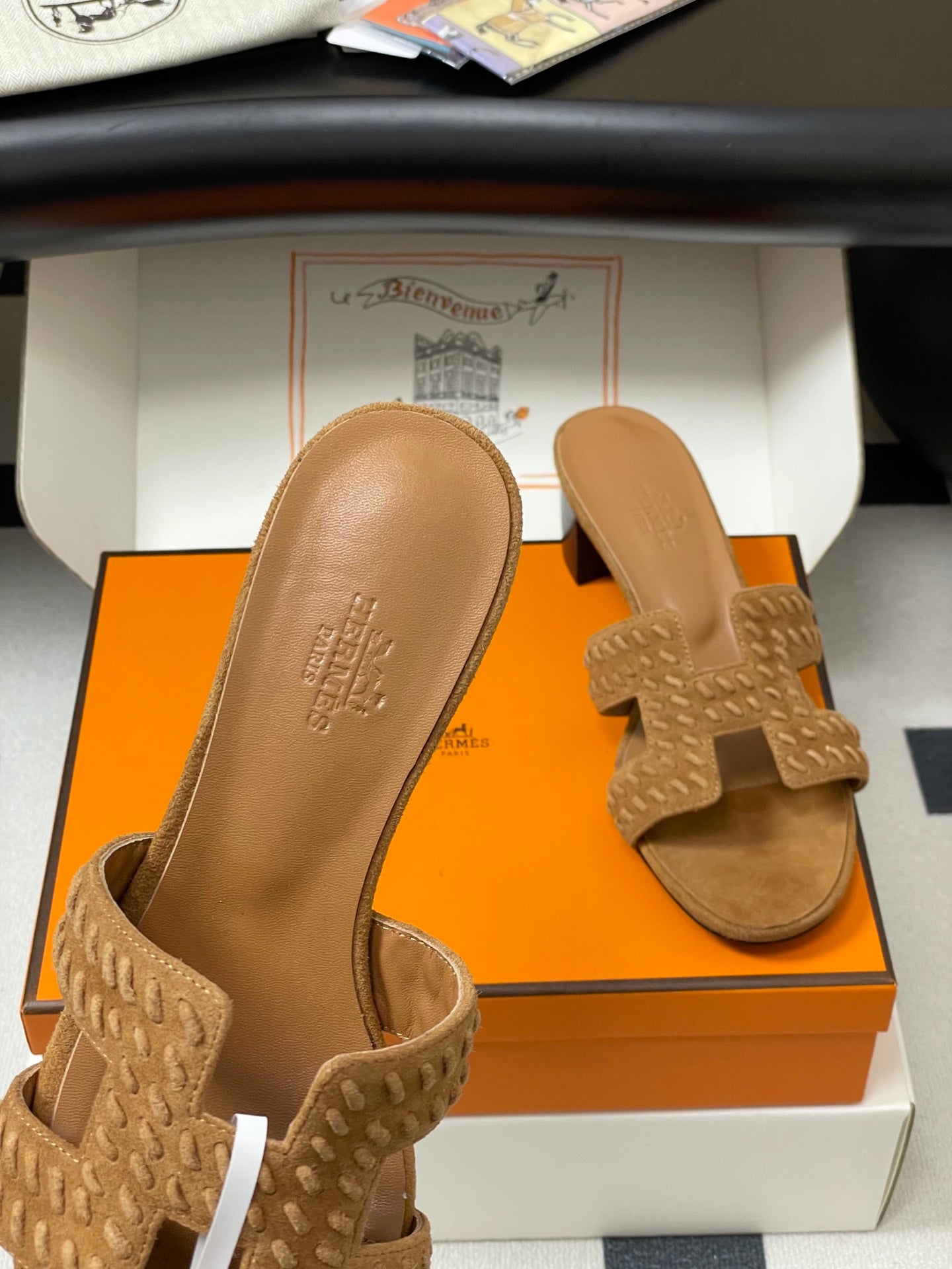 HM 25S ORAN HIGH‑HEEL SANDAL IN LIGHT BROWN SUEDE AND LAMBSKIN - 35