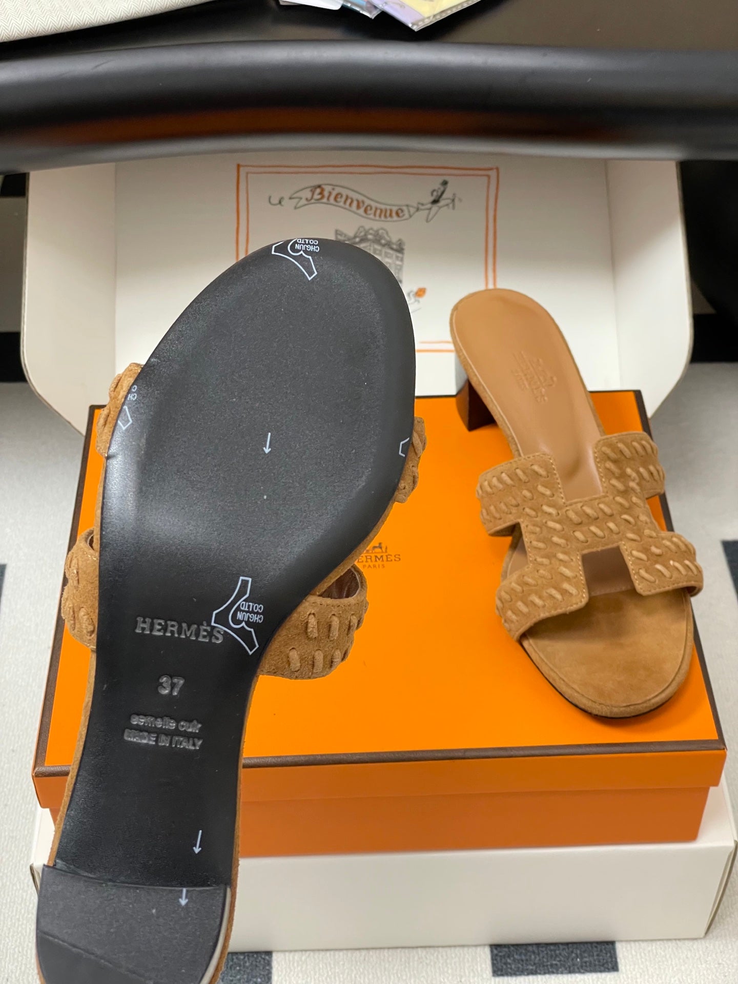HM 25S ORAN HIGH‑HEEL SANDAL IN LIGHT BROWN SUEDE AND LAMBSKIN - 35
