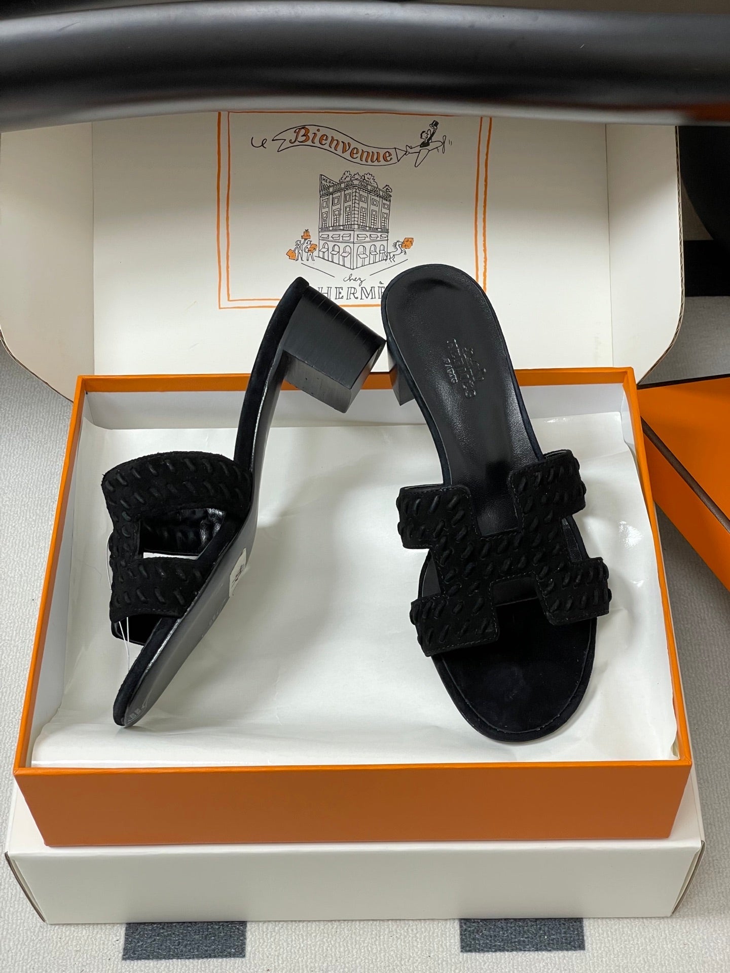 HM 25S ORAN HIGH‑HEEL SANDAL IN BLACK SUEDE AND LAMBSKIN - 35