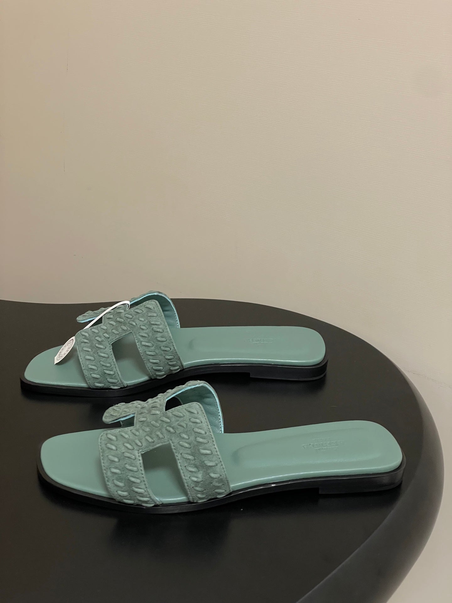 HM 25S ORAN SANDAL IN DUSTY MOSS GREEN SUEDE AND LAMBSKIN - 35