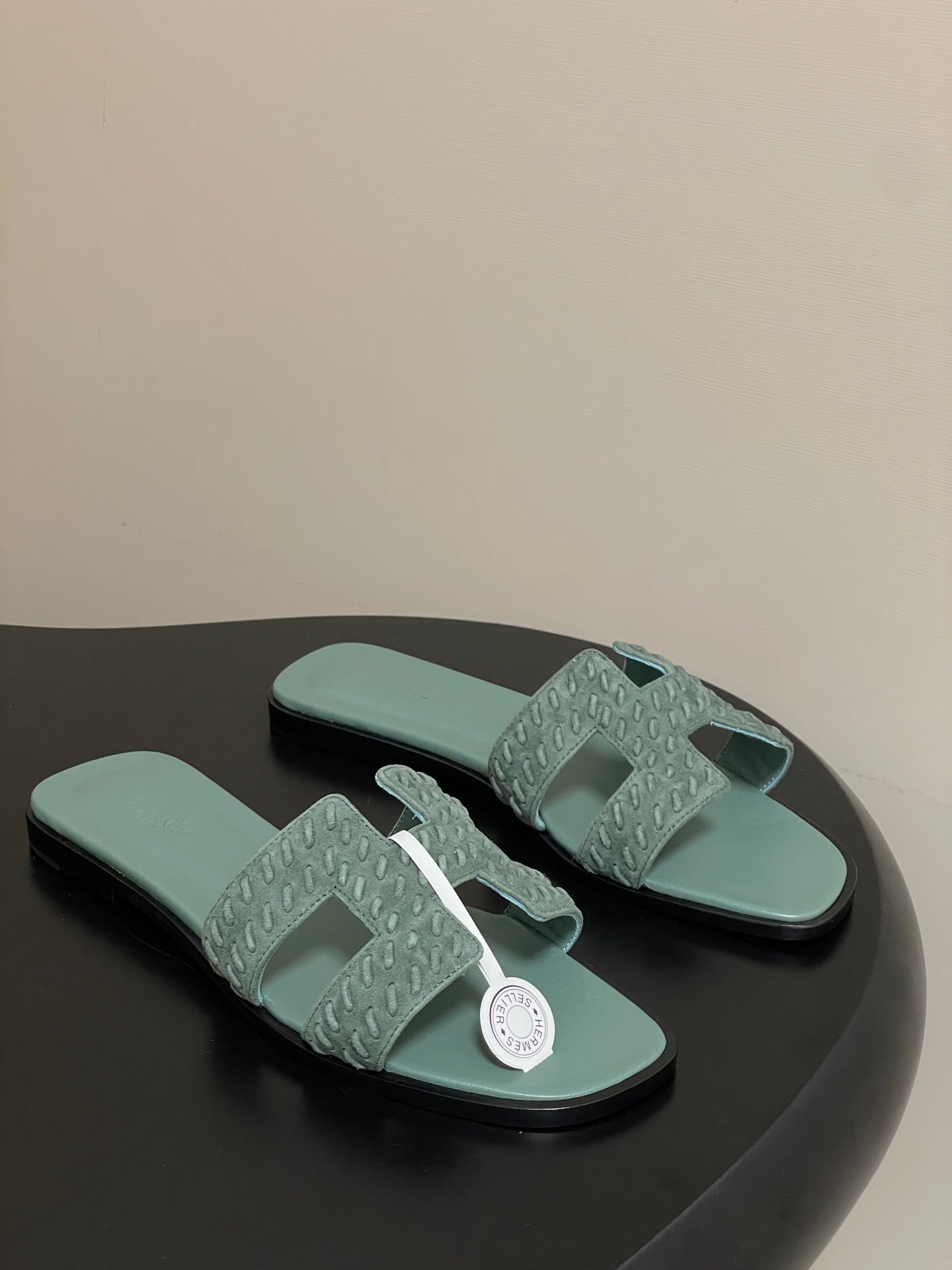 HM 25S ORAN SANDAL IN DUSTY MOSS GREEN SUEDE AND LAMBSKIN - 35