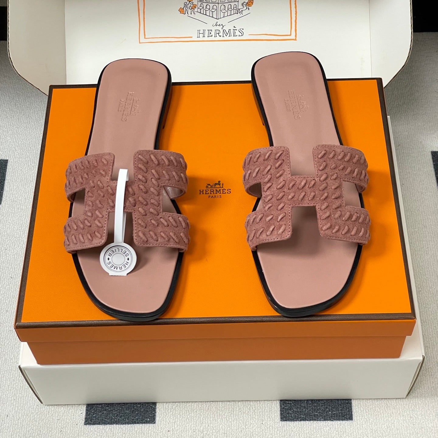 HM 25S ORAN SANDAL IN PEACHY PINK SUEDE AND LAMBSKIN - 35