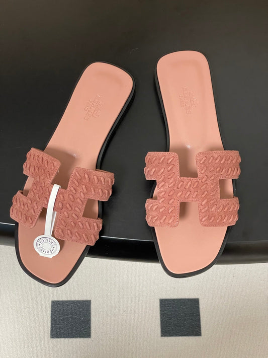 HM 25S ORAN SANDAL IN PEACHY PINK SUEDE AND LAMBSKIN - 35