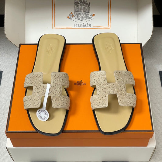 HM 25S ORAN SANDAL IN BEIGE SUEDE AND LAMBSKIN - 35