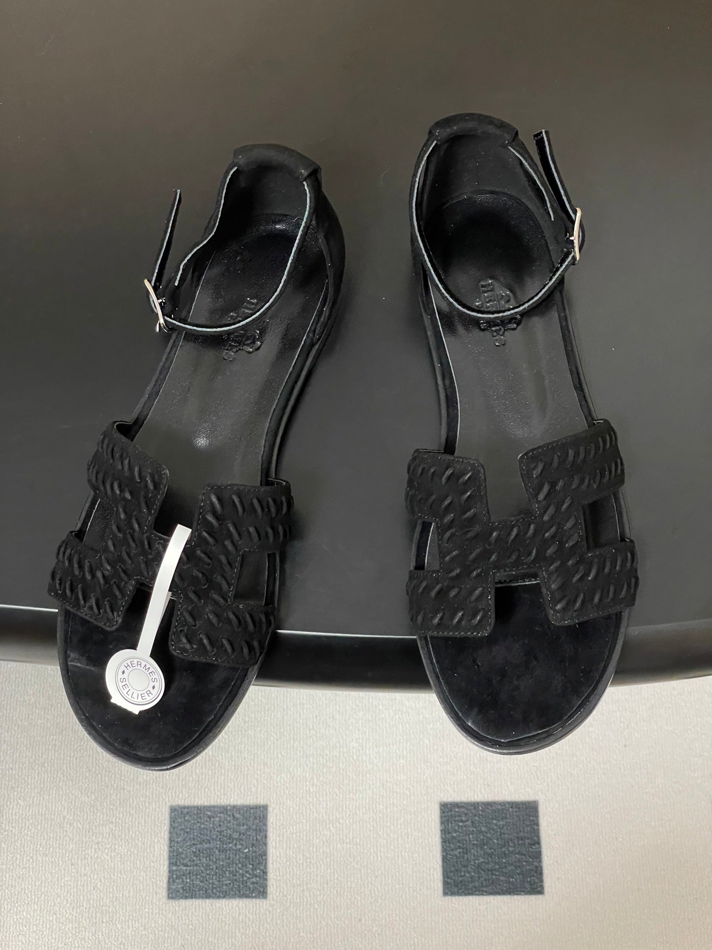 HM 25S SANTORINI SANDAL IN BLACK SUEDE AND LAMBSKIN - 35
