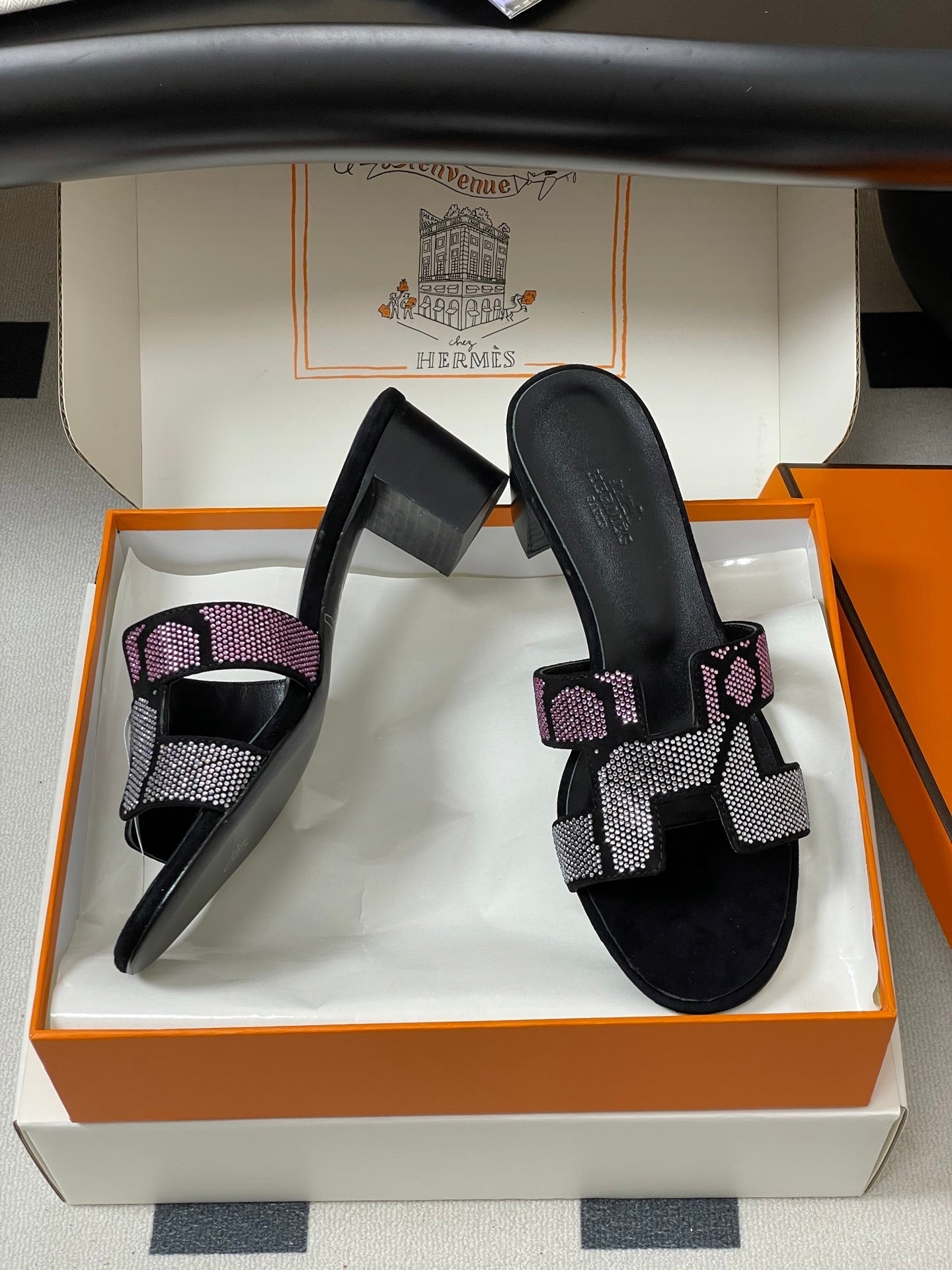 HM 25S ORAN HIGH‑HEEL SANDAL 50 MM IN BLACK LAMBSKIN WITH WHITE MIX PINK STONE DETAILS - 35