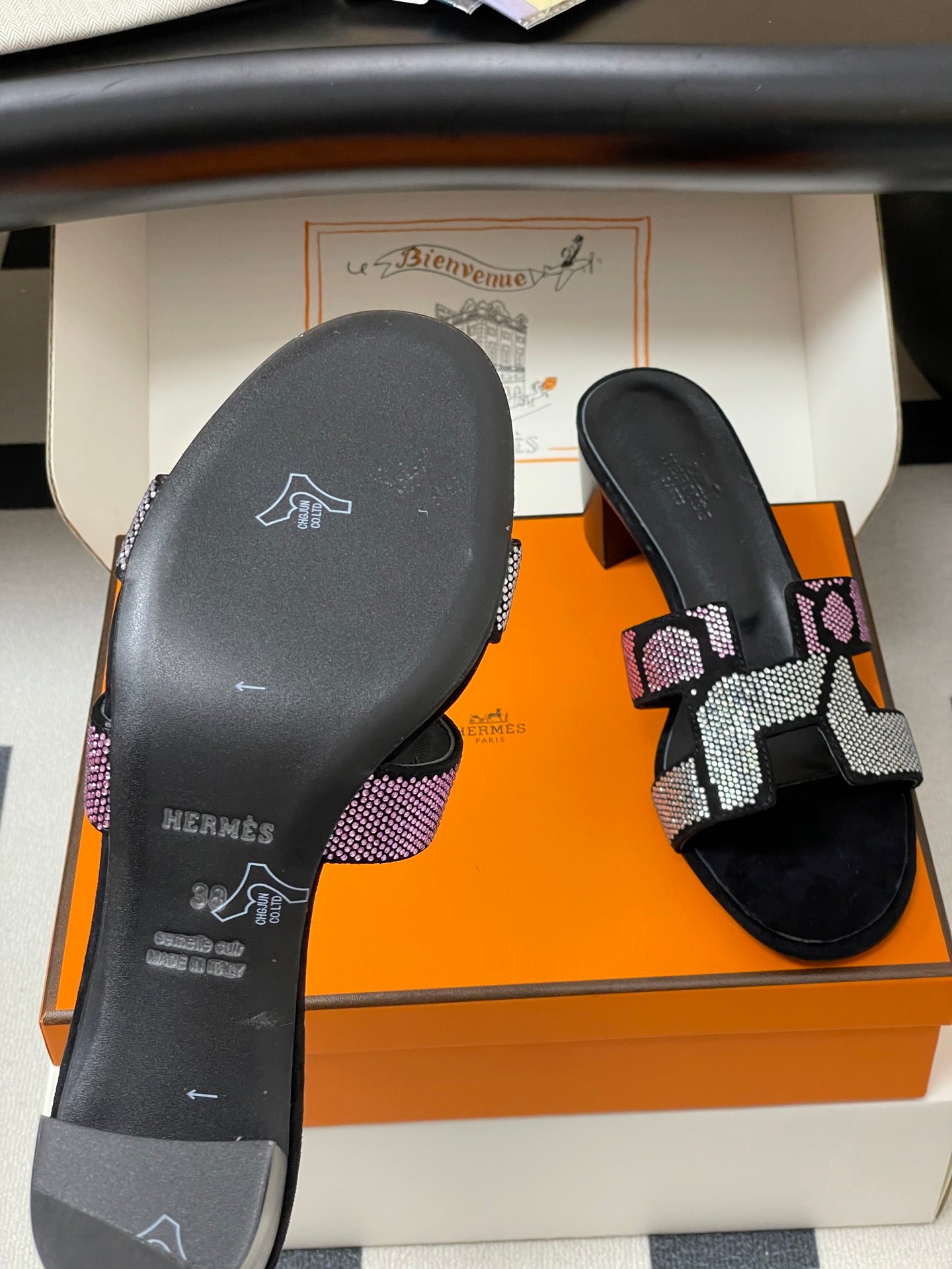 HM 25S ORAN HIGH‑HEEL SANDAL 50 MM IN BLACK LAMBSKIN WITH WHITE MIX PINK STONE DETAILS - 35