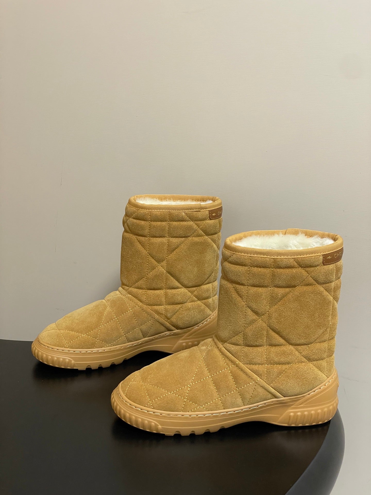 DIOR 25S FROST LOW ANKLE BOOTS IN GOLDEN BROWN SUEDE - 35