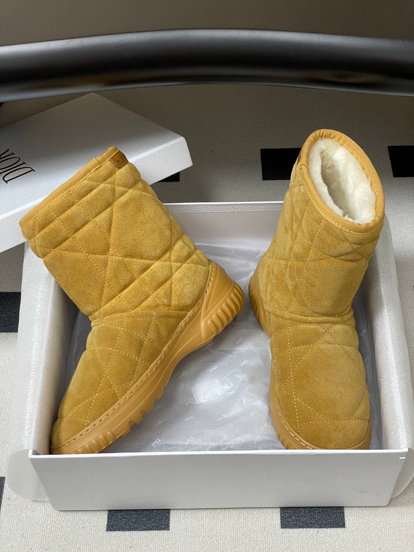 DIOR 25S FROST LOW ANKLE BOOTS IN GOLDEN BROWN SUEDE - 35