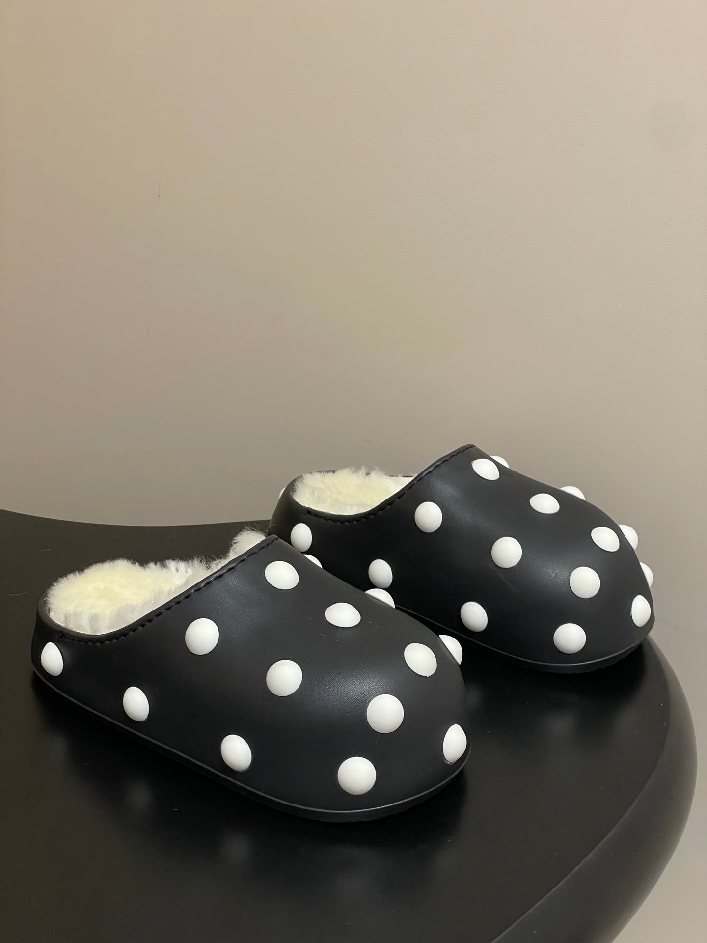 BALENCIAGA 25S FUR-LINED MULES IN BLACK AND WHITE FAUX LEATHER - 35