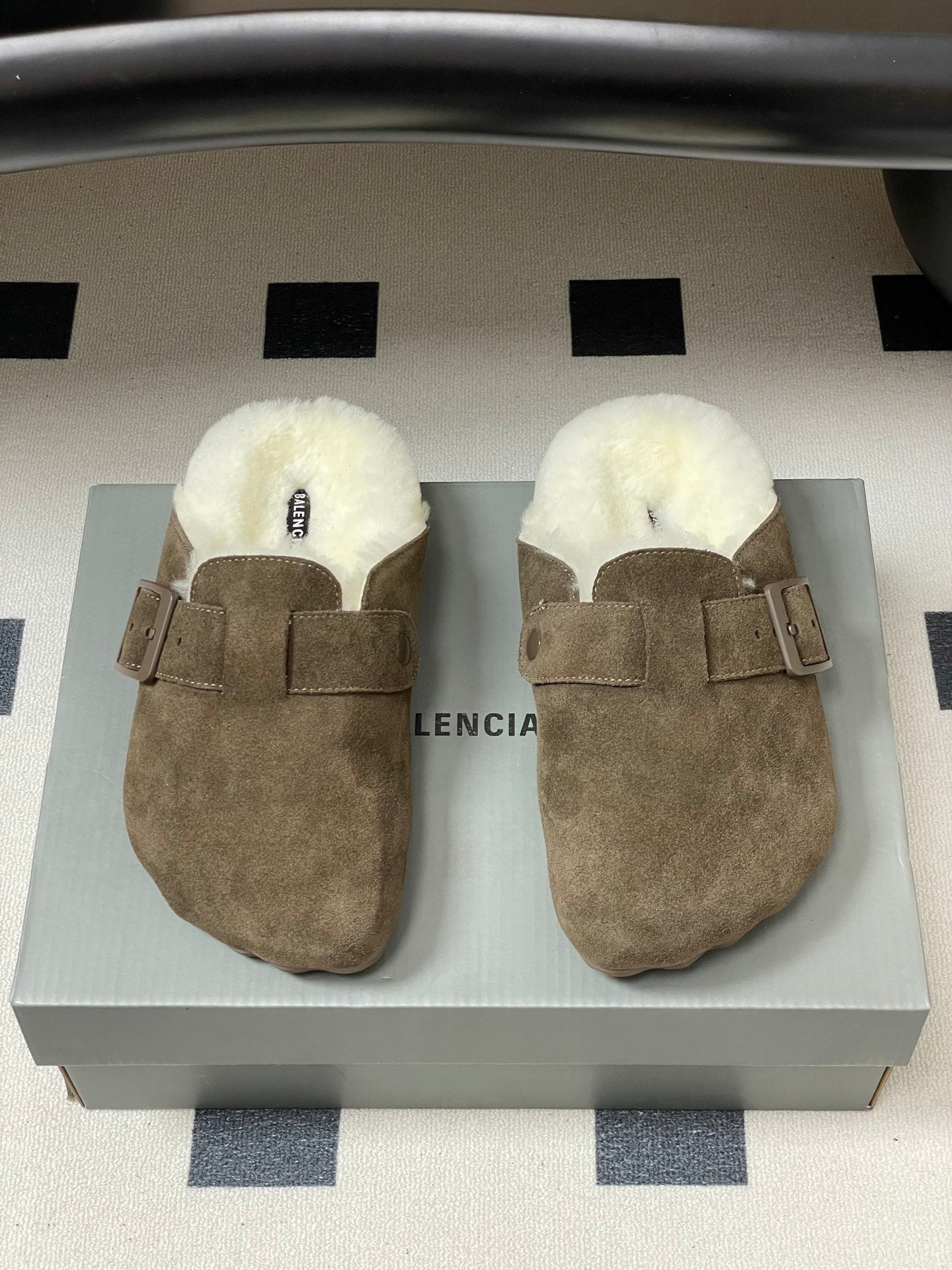 BALENCIAGA 25S FUR-LINED MULES IN DARK EARTH BROWN FAUX LEATHER - 35