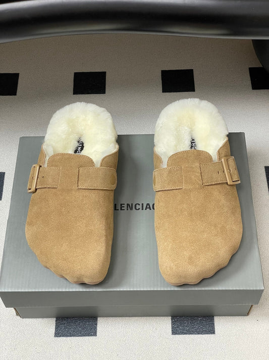BALENCIAGA 25S FUR-LINED MULES IN LIGHT BROWN FAUX LEATHER - 35
