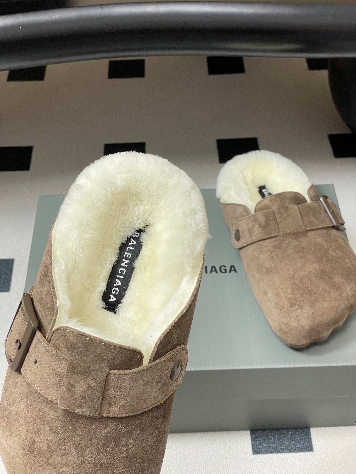BALENCIAGA 25S FUR-LINED MULES IN EARTH BROWN FAUX LEATHER - 35