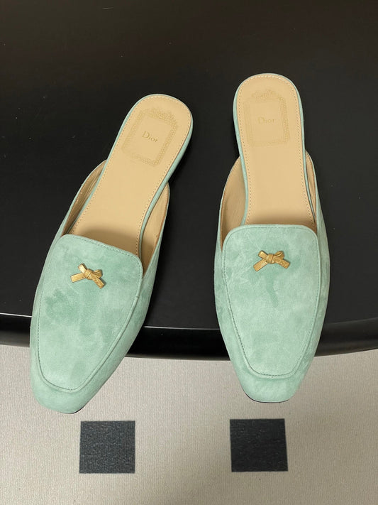 МЮЛІ DIOR 26S ЗІ СВІТЛО-М'ЯТНОЇ ЗАМШІ З БАНТОМ