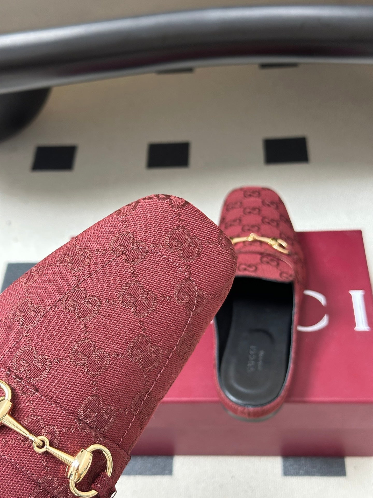 GUCCI 26S HORSEBIT LOAFER MULES IN RED CANVAS