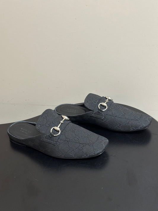 Мюлі GUCCI 26S HORSEBIT LOAFER З ЧОРНОГО ПОЛОТНА