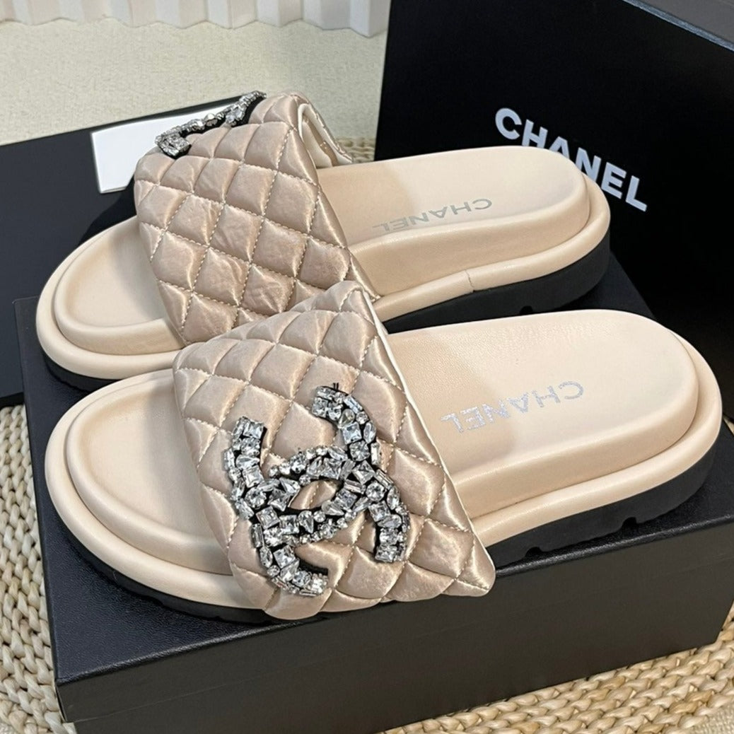 New Style Diamond Buckle Double C Thick Bottom Slippers Beige Cream Sheepskin - 35