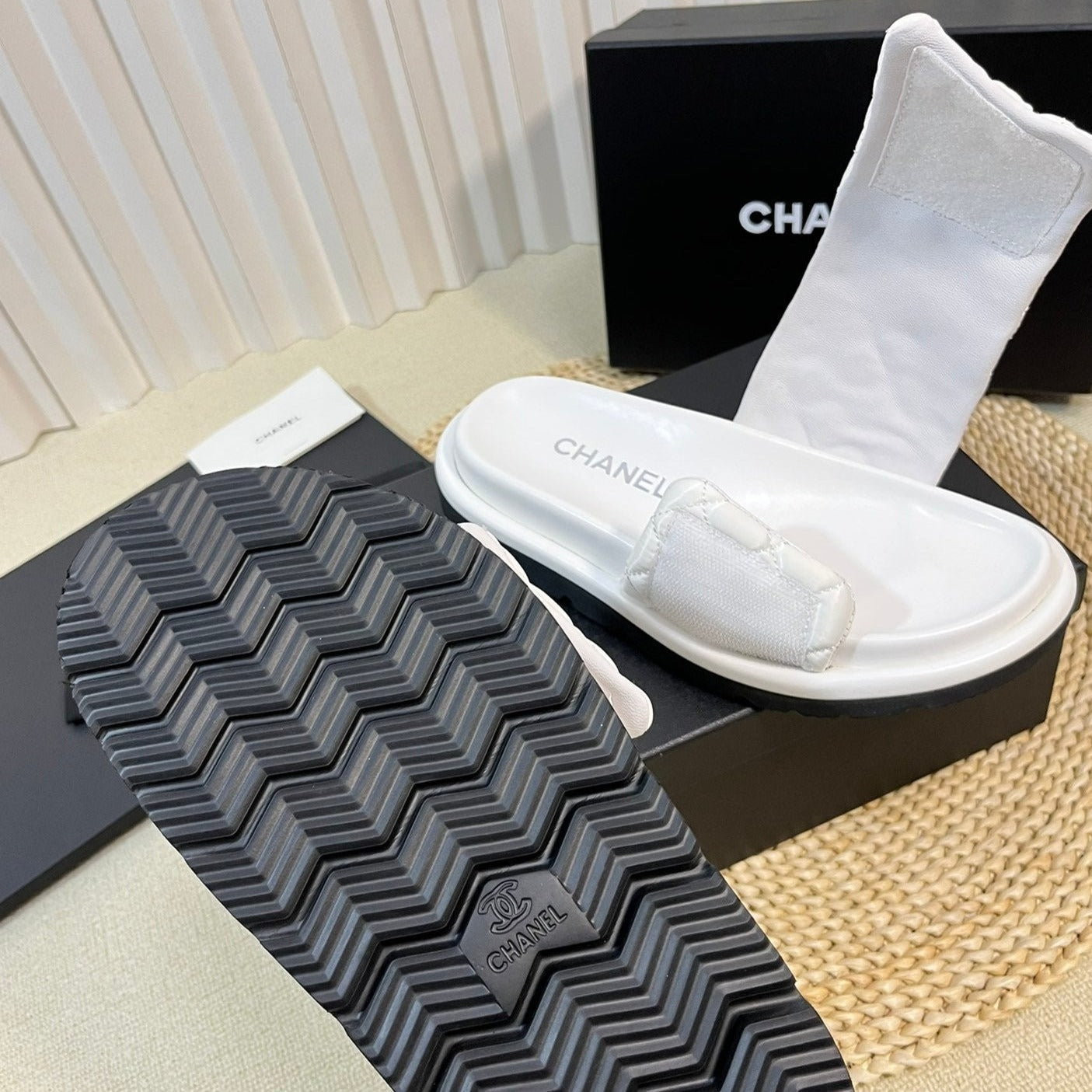 New Style Diamond Buckle Double C Thick Bottom Slippers White Sheepskin - 35