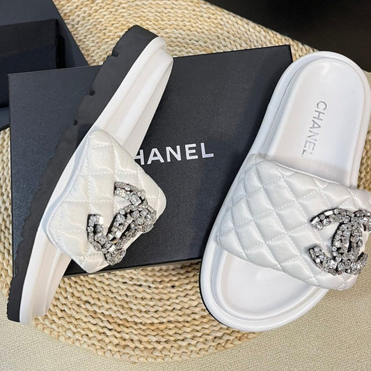 New Style Diamond Buckle Double C Thick Bottom Slippers White Sheepskin - 35