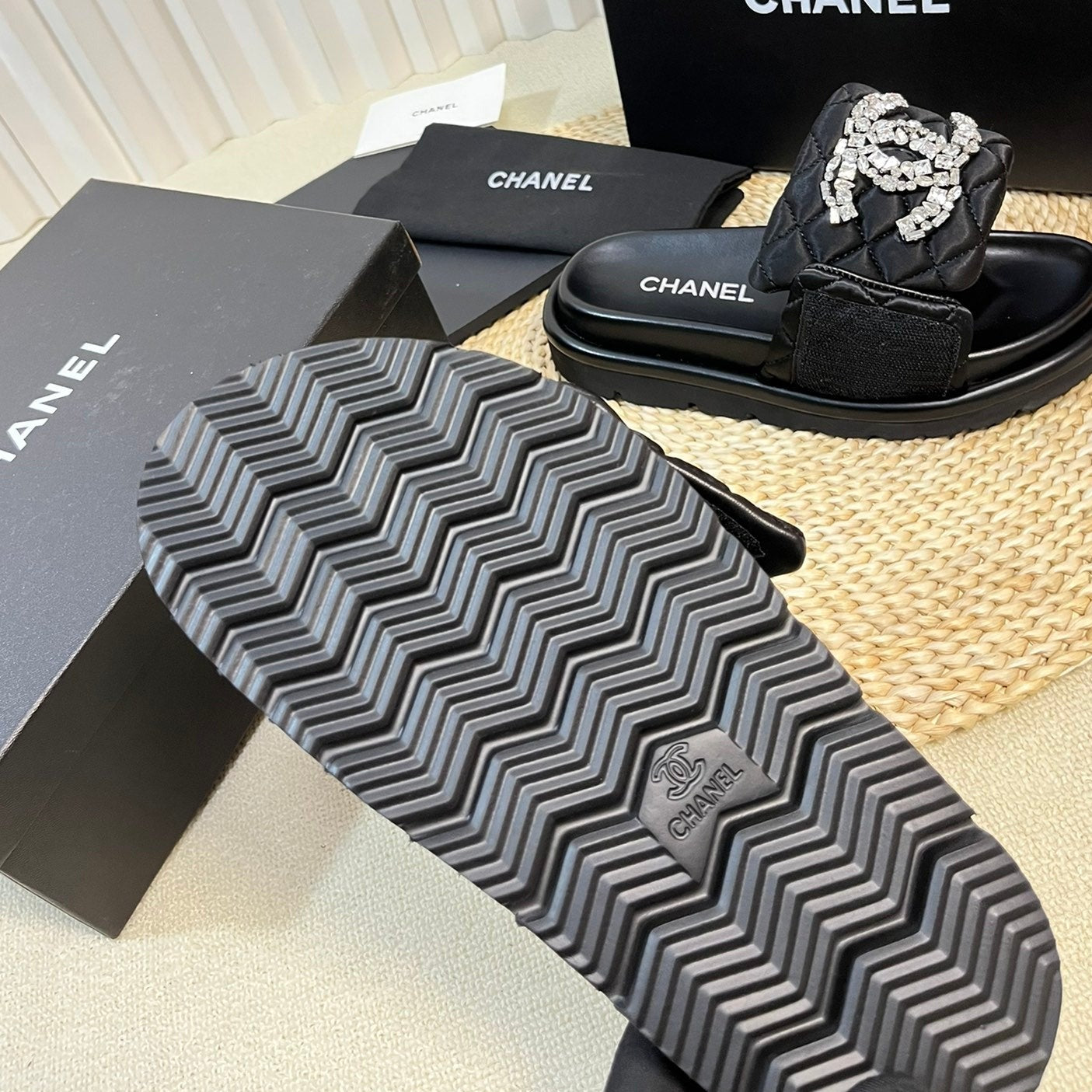 New Style Diamond Buckle Double C Thick Bottom Slippers Black Sheepskin - 35