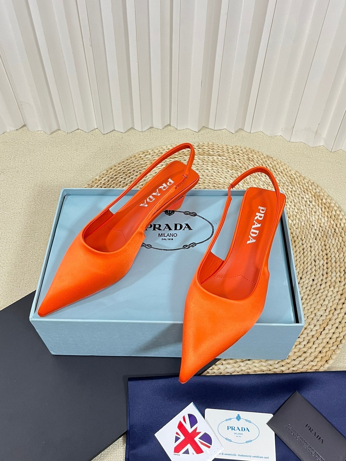 PRA POINTED TOE SLINGBACK PUMPS BRIGHT ORANGE SATIN - 35