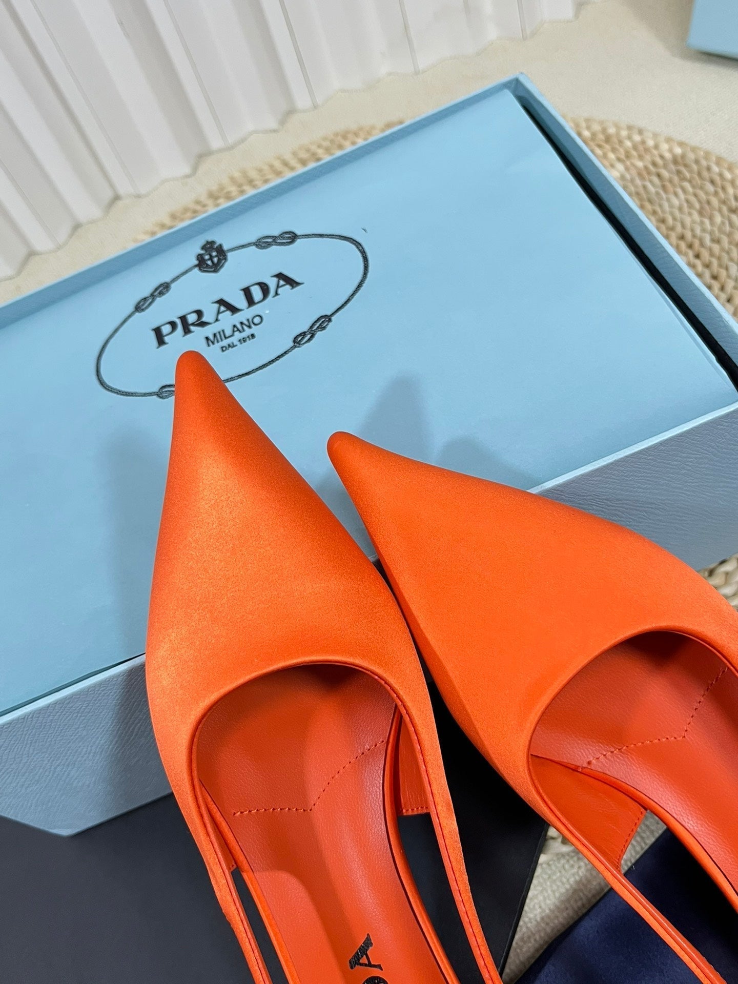 PRA POINTED TOE SLINGBACK PUMPS BRIGHT ORANGE SATIN - 35