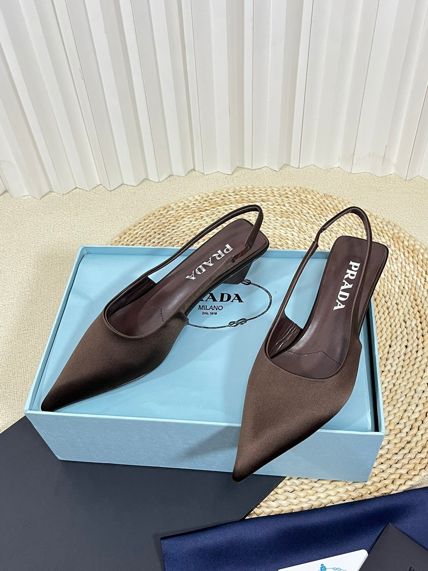 PRA POINTED TOE SLINGBACK PUMPS CHOCOLATE SATIN - 35