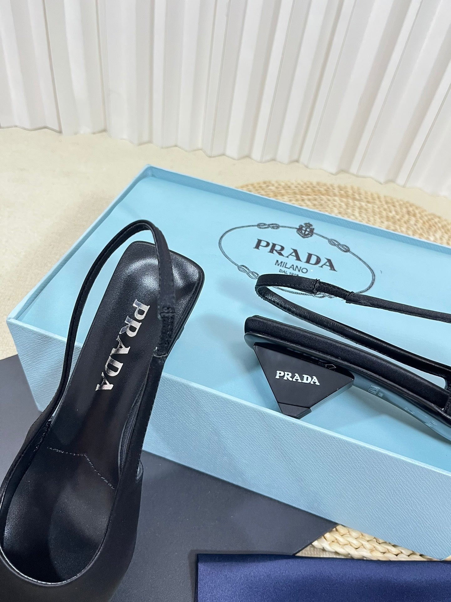 PRA POINTED TOE SLINGBACK PUMPS BLACK SATIN - 35