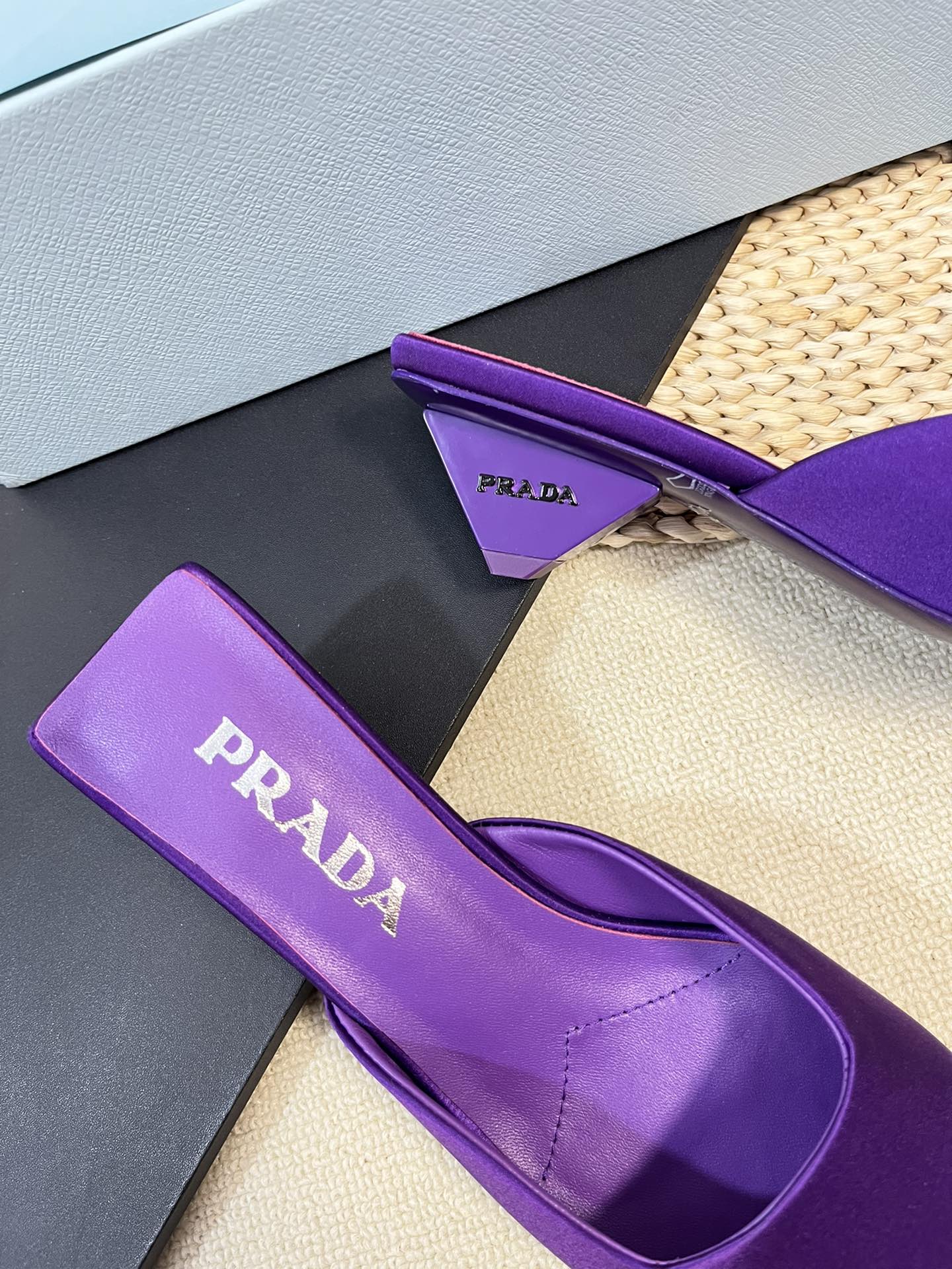 PRA SQUARE TOE MULES VIOLET SATIN - 35