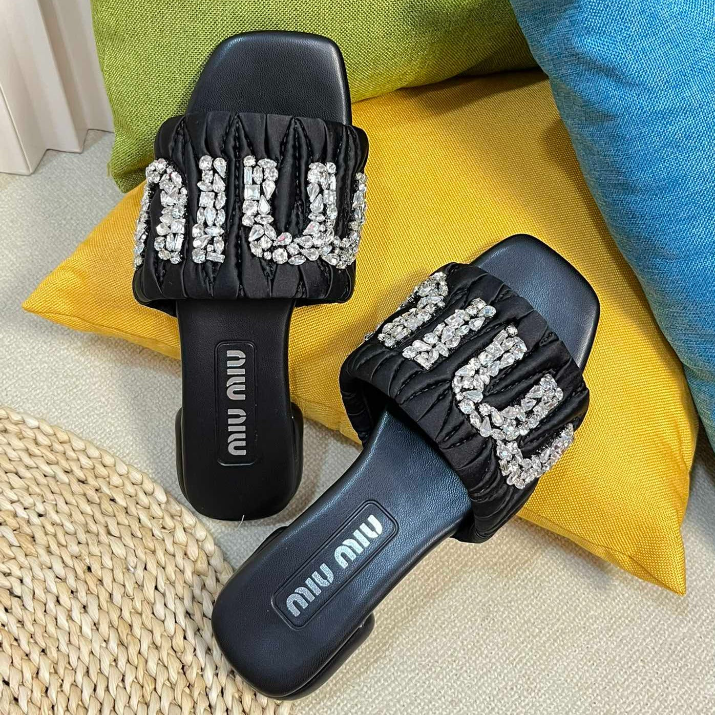 Women's Black Leather Diamond Slippers - 35