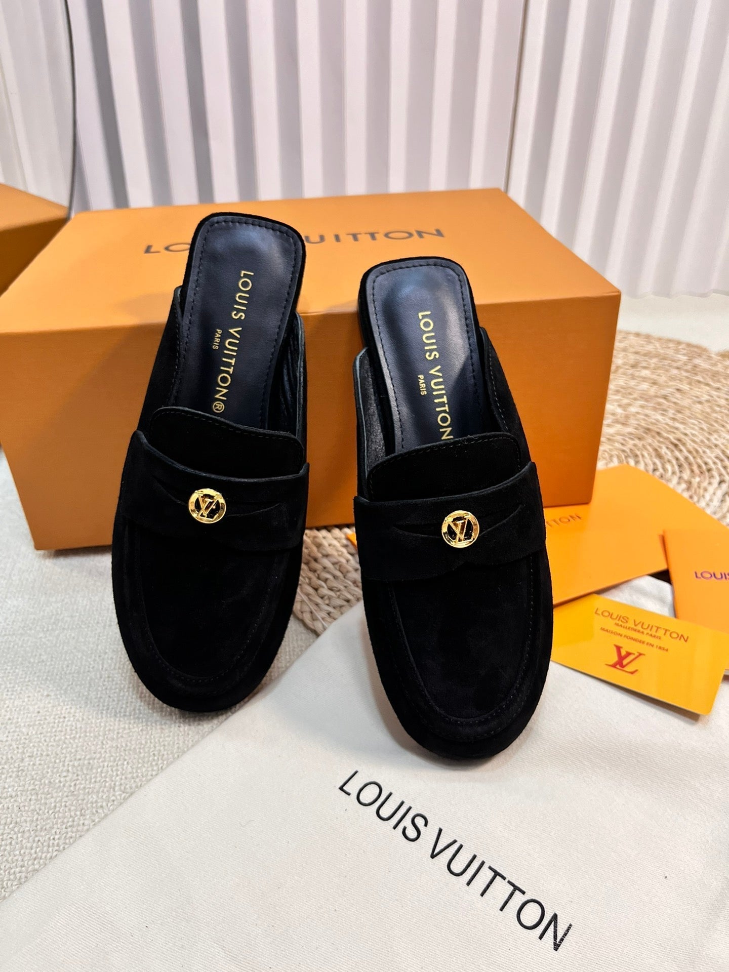 LV CAPRI OPEN BACK LOAFERS IN BLACK SUEDE - 35