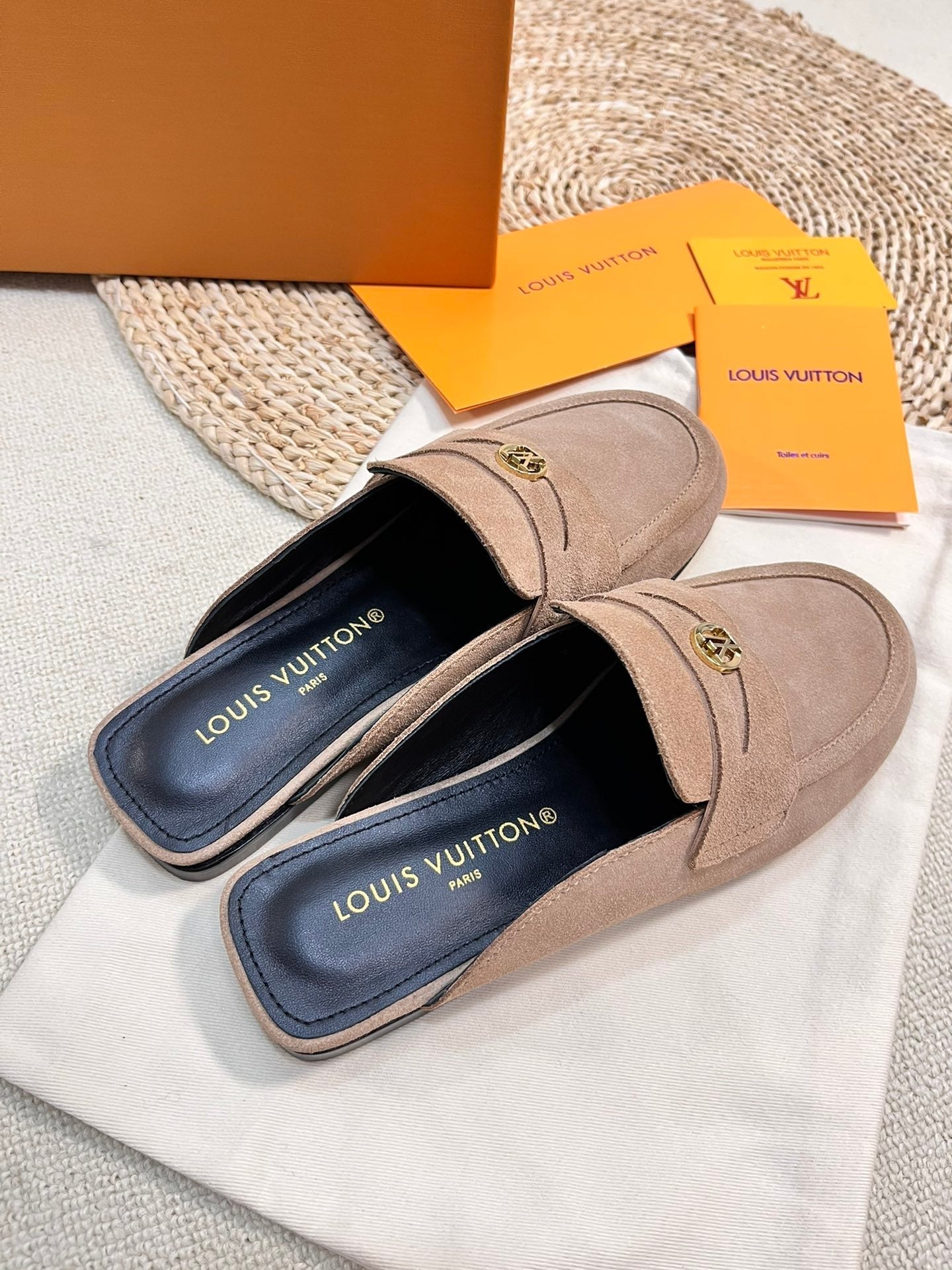 LV CAPRI OPEN BACK LOAFERS IN MEDIUM BROWN SUEDE - 35