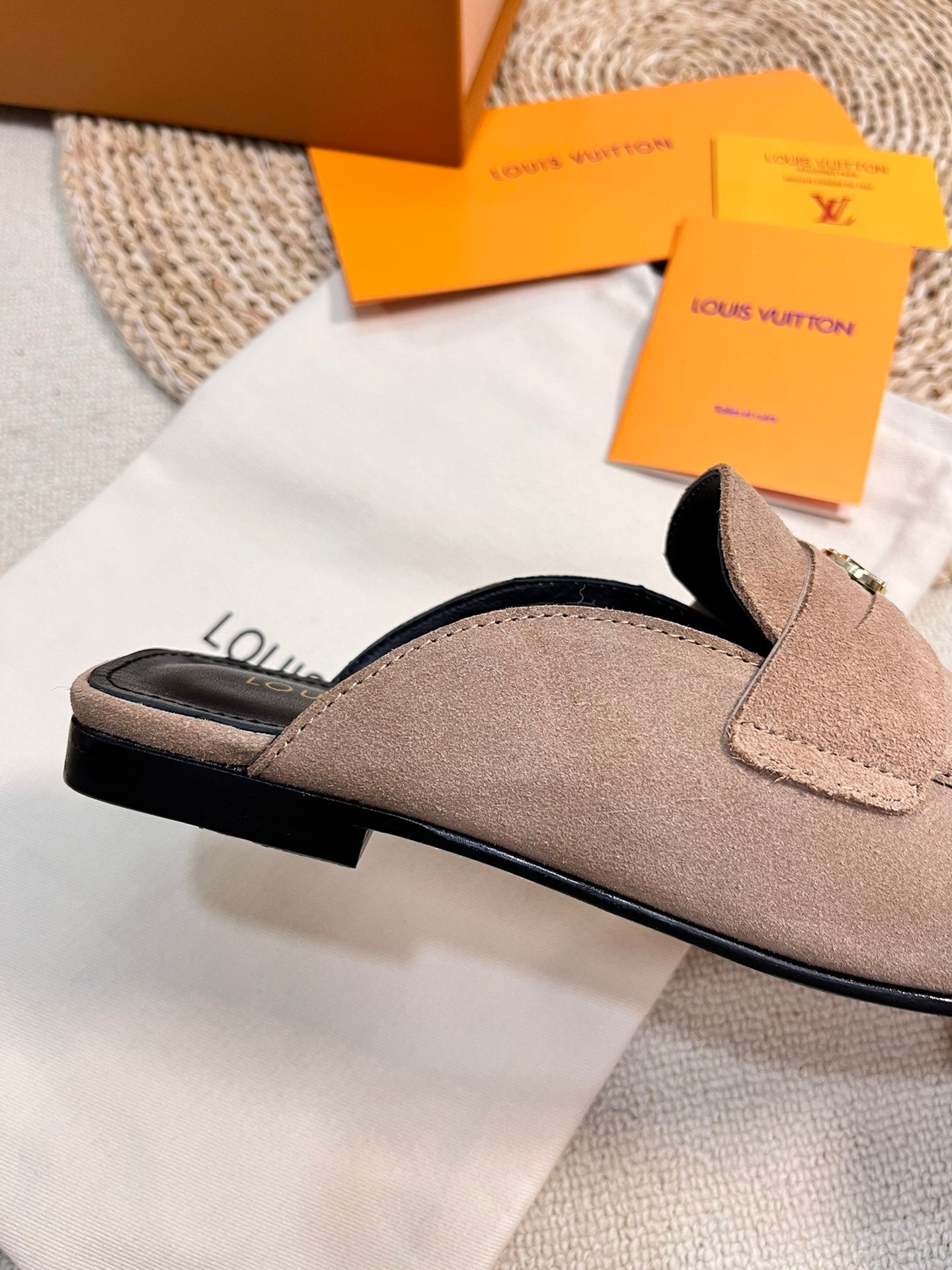 LV CAPRI OPEN BACK LOAFERS IN MEDIUM BROWN SUEDE - 35